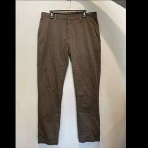 Volcom Corpo Class Pants, Size 34, Brand New, Never Worn
